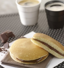 Choco &#038; Hazelnut Filled Pancakes
