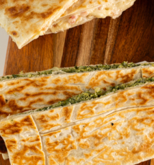 Flatbread με Σπανάκι